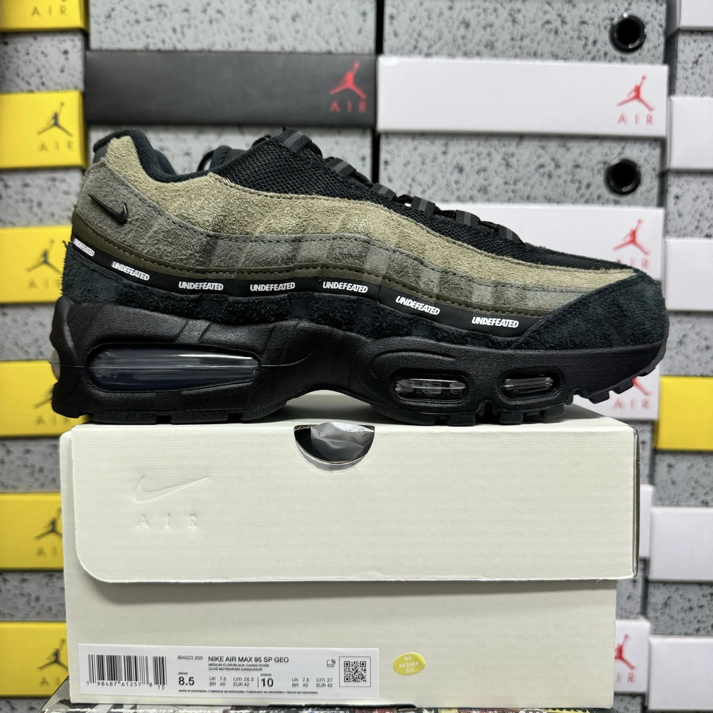 IB4523-200 黑灰绿