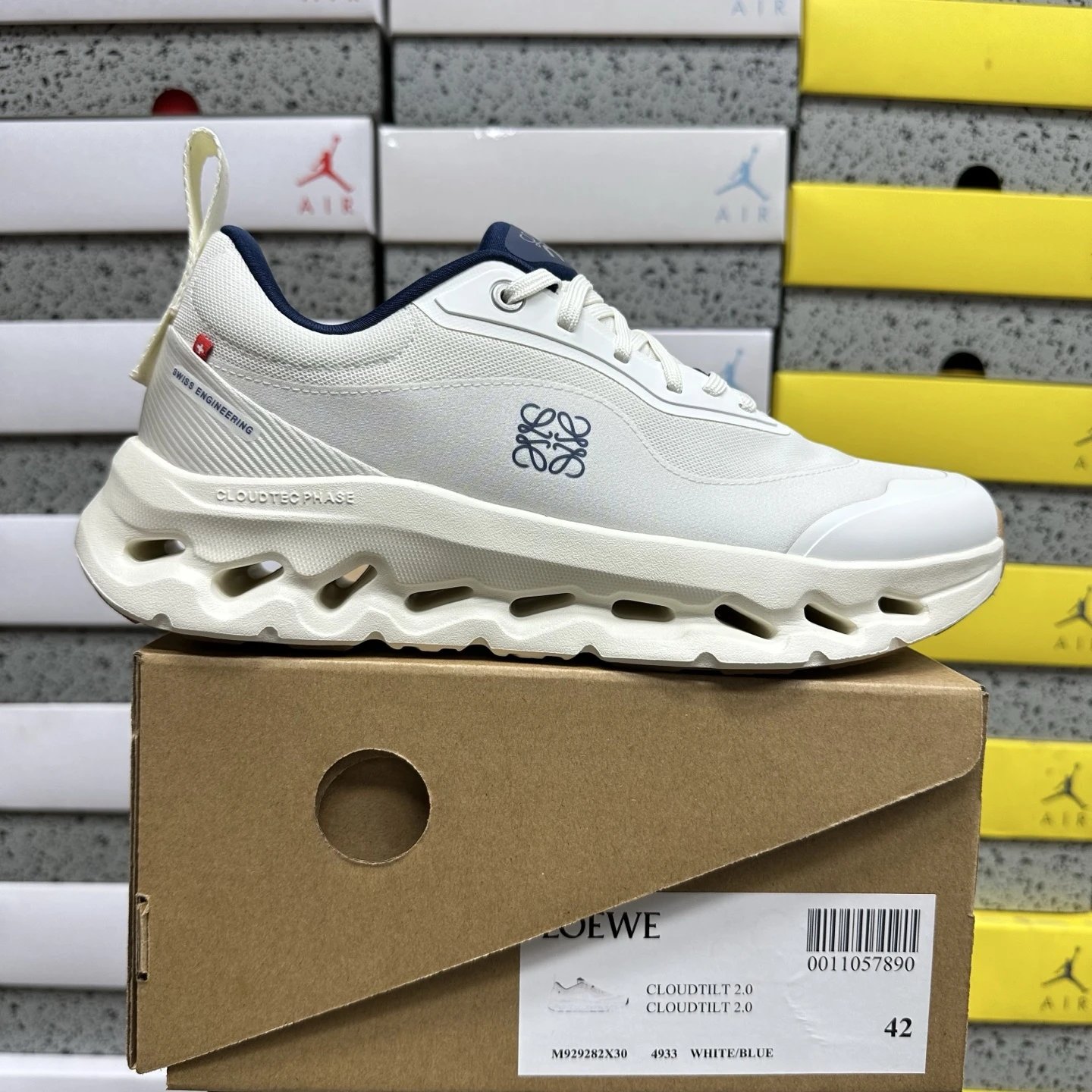 On Cloudtilt 2.0 Low Loewe White Blue M929282X30
