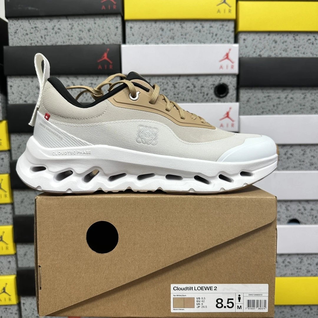 3WE10693510 White Brown