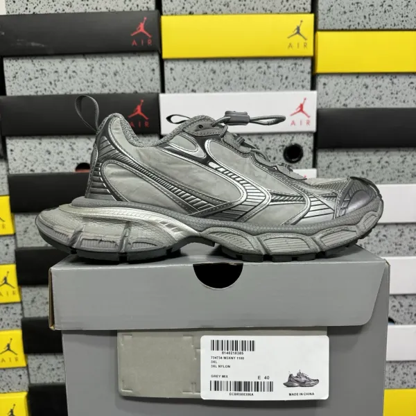 Nike Zoom Vomero 5 Grey Mix Sneakers - 1