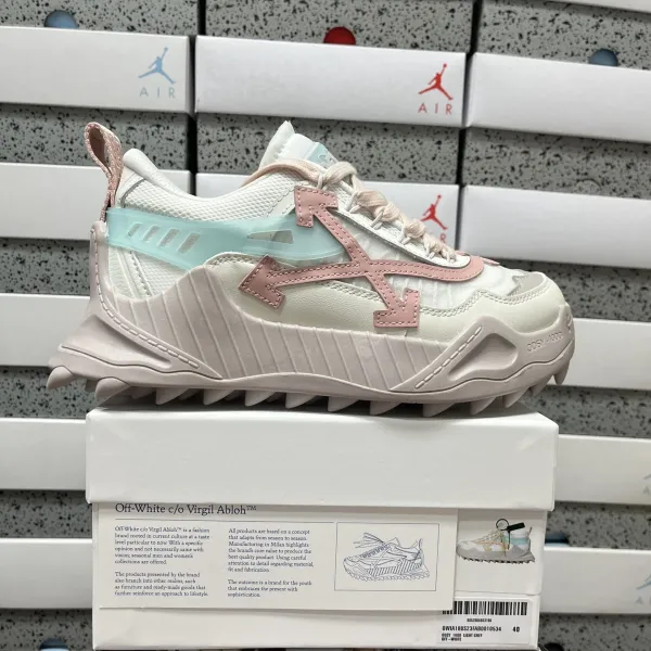 Off-White c / o Virgil Abloh ODSY-1000 Light Grey Sneakers Chunky Sneakers - 1