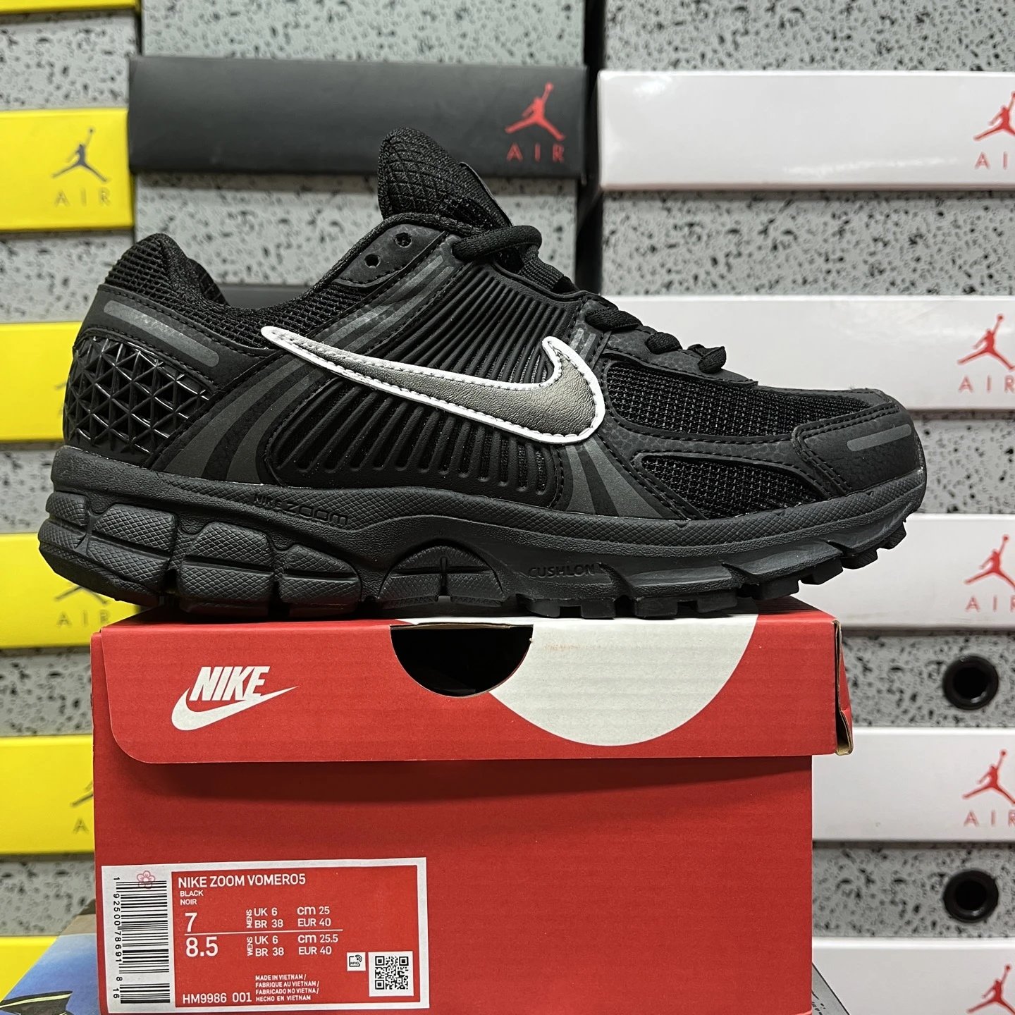 HM9986-001