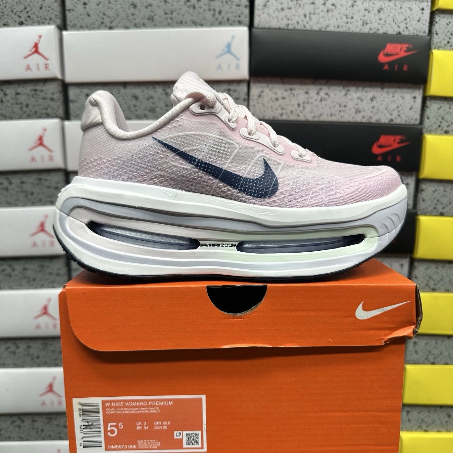 HM5973-606 36-40