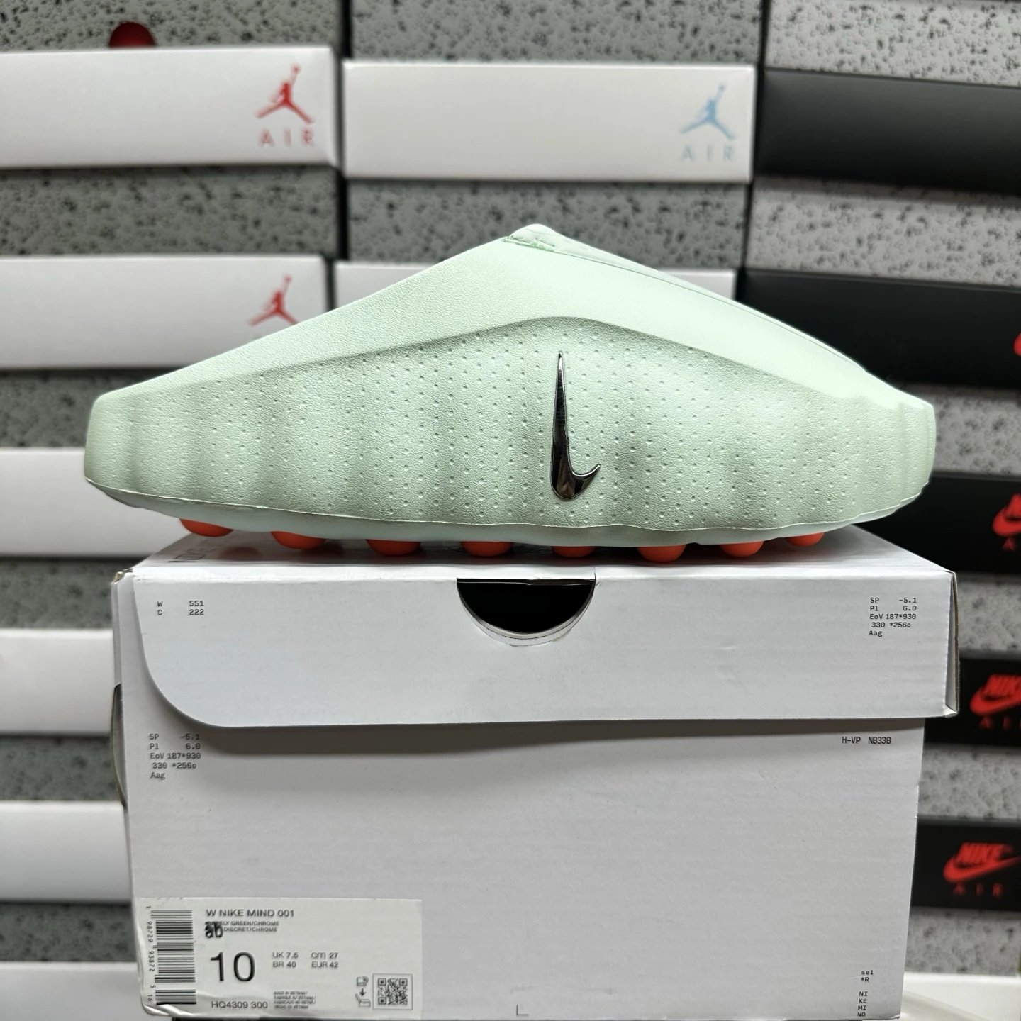 HQ4309-300 green