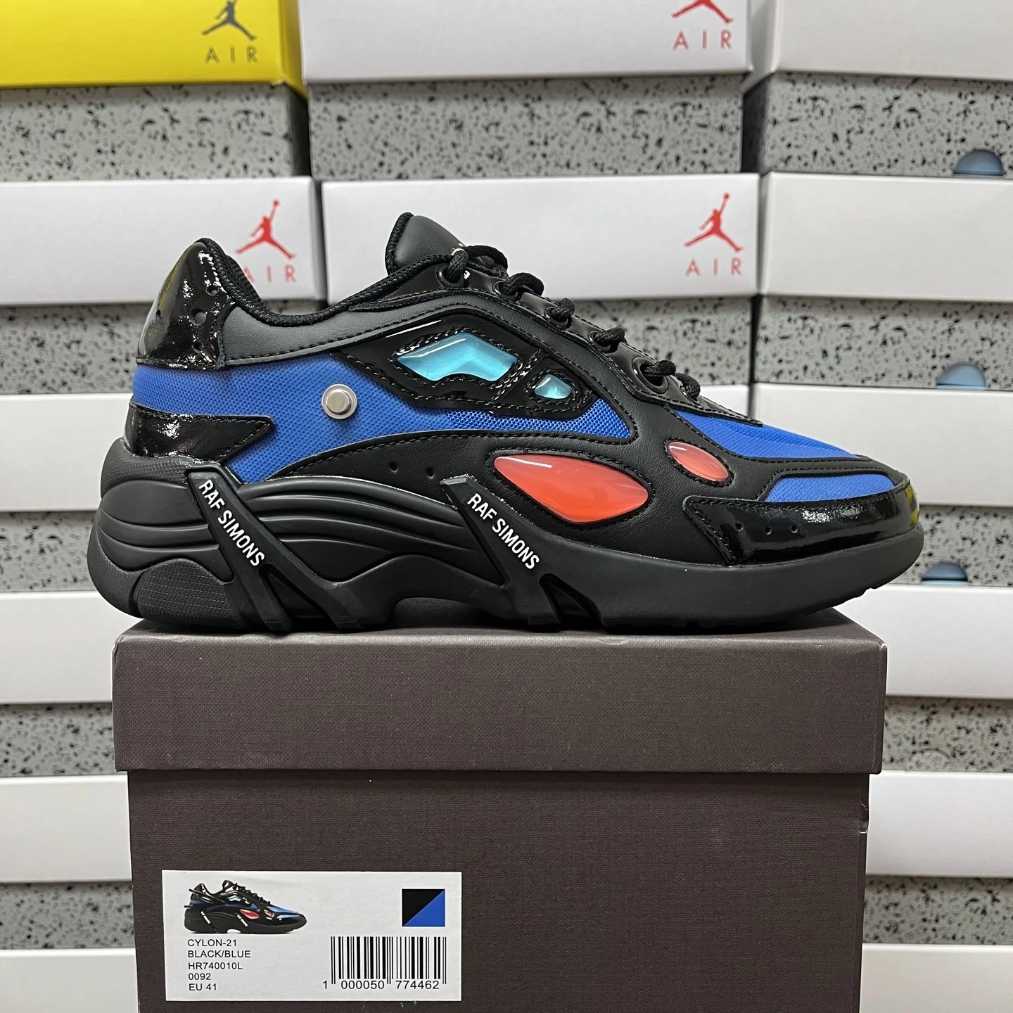 黑蓝HR740010L