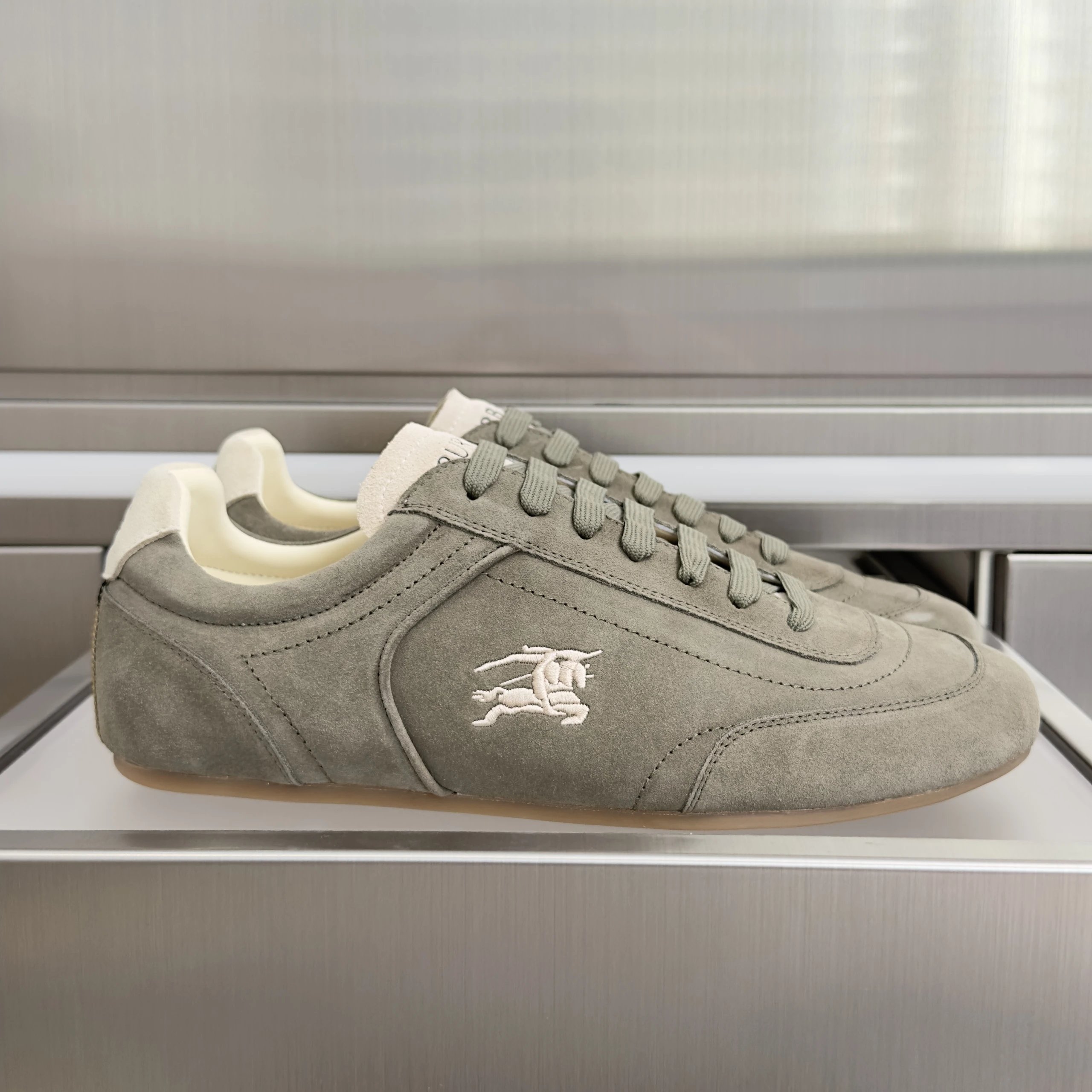 Knight Runner Casual Sports Shoe photo 8