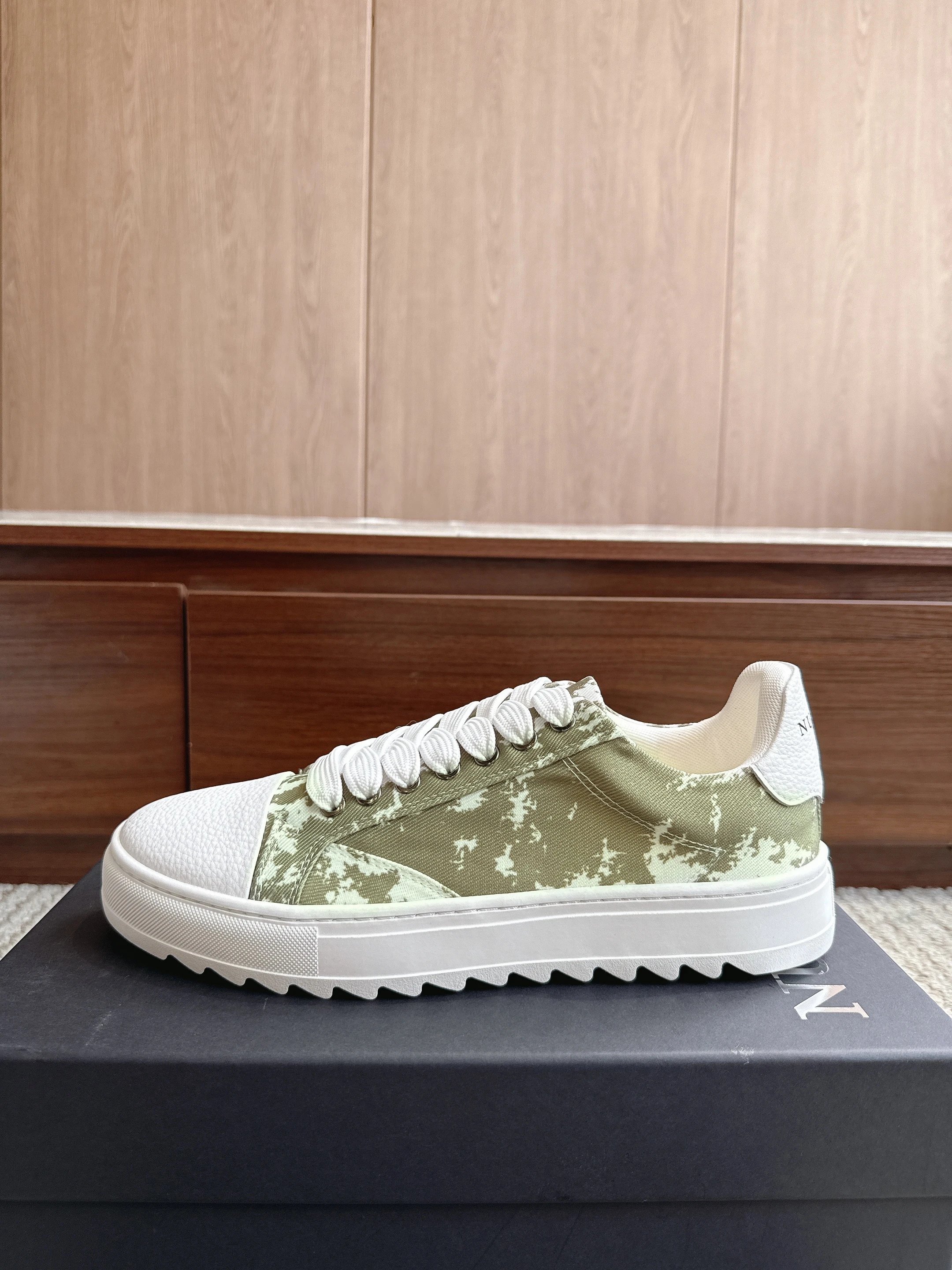 Olive green white