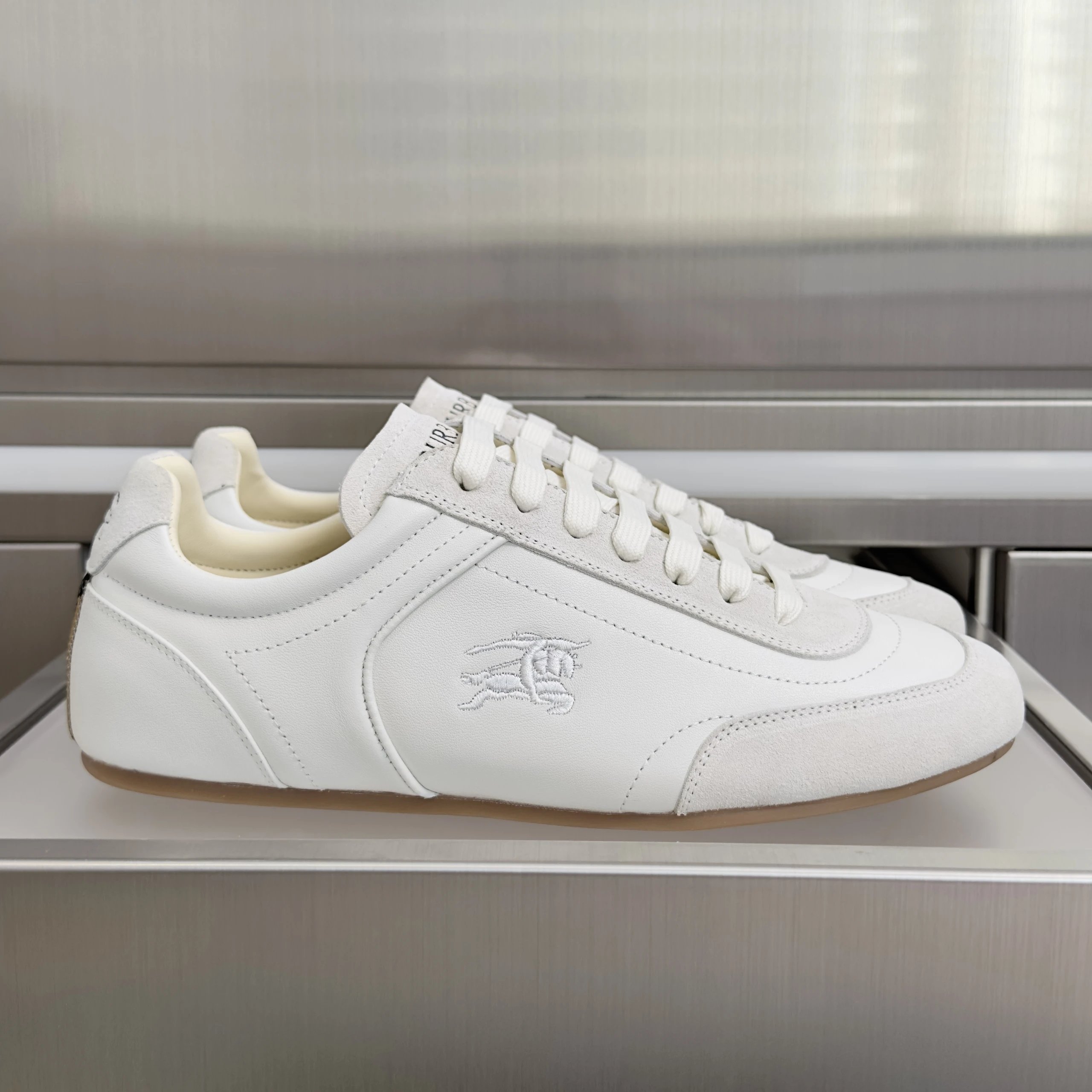 Knight Runner Casual Sports Shoe photo 2