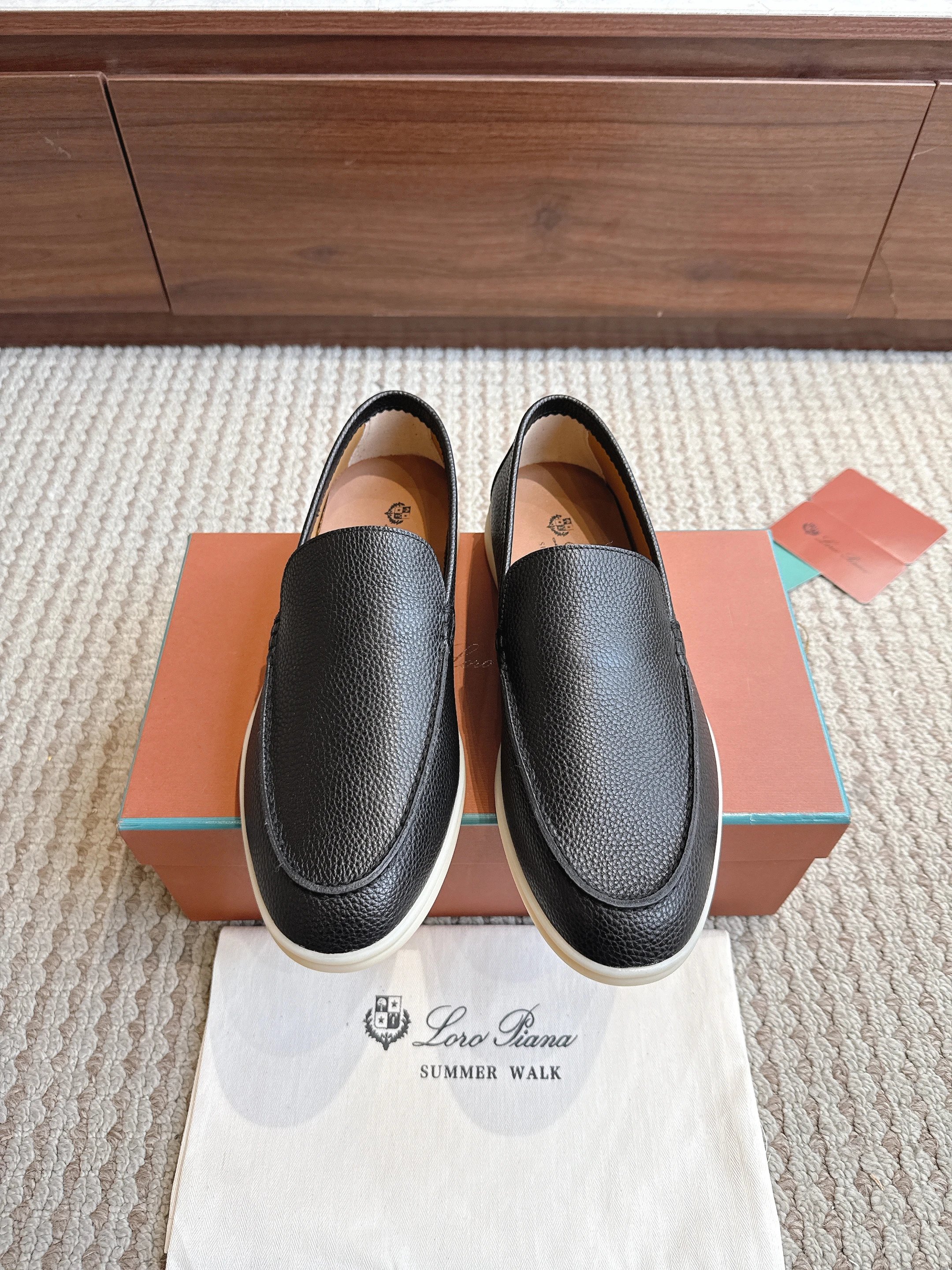 LP Classic Loafer Shoes photo 2
