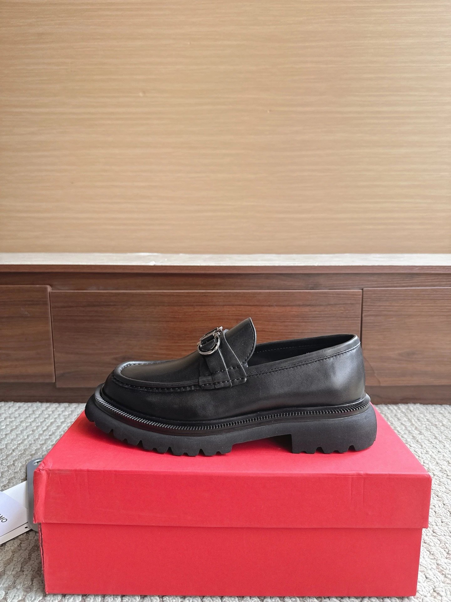 Men's Leather Shoes photo 2