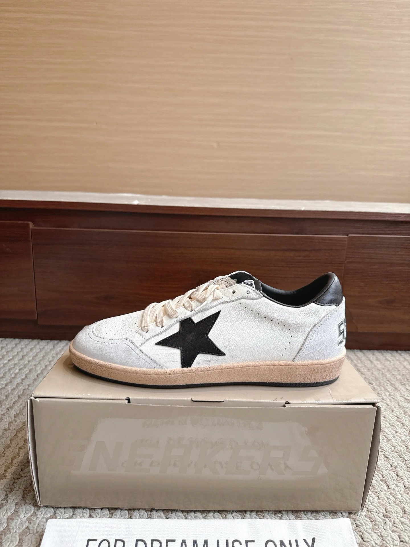 Golden Goose Deluxe Brand Superstar White Black Star Sneakers