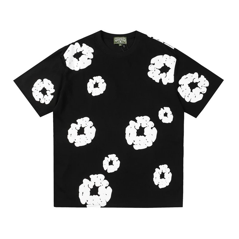 Denim Tears Printed T-Shirt and Shorts photo 2