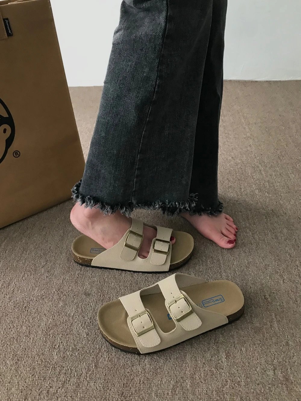 Vintage-Style Flat Sandals