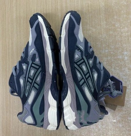 ASICS GEL-NYC Running Shoes photo 3