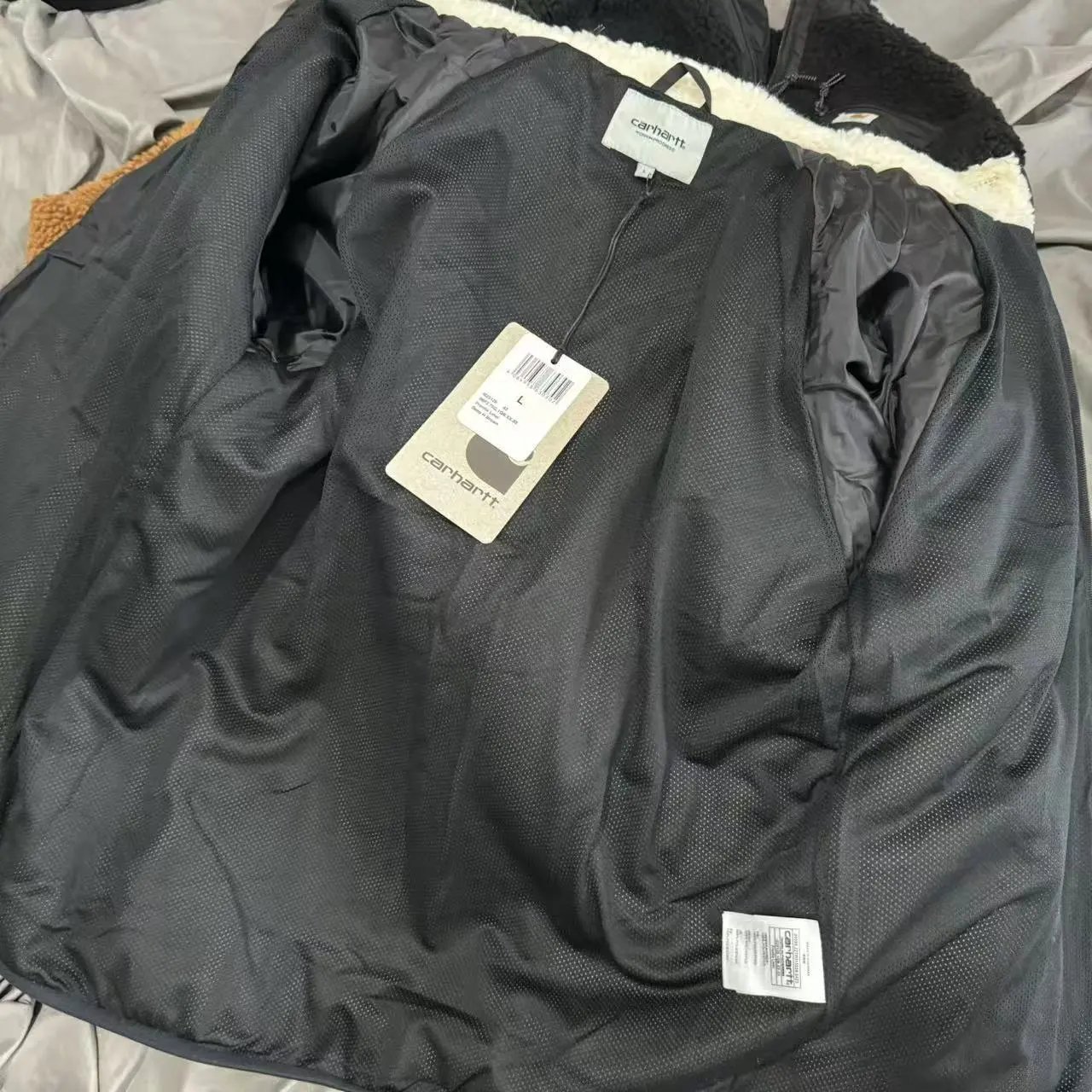 Carhartt WIP Sherpa Fleece Jacket White Olive Brown Black Casual