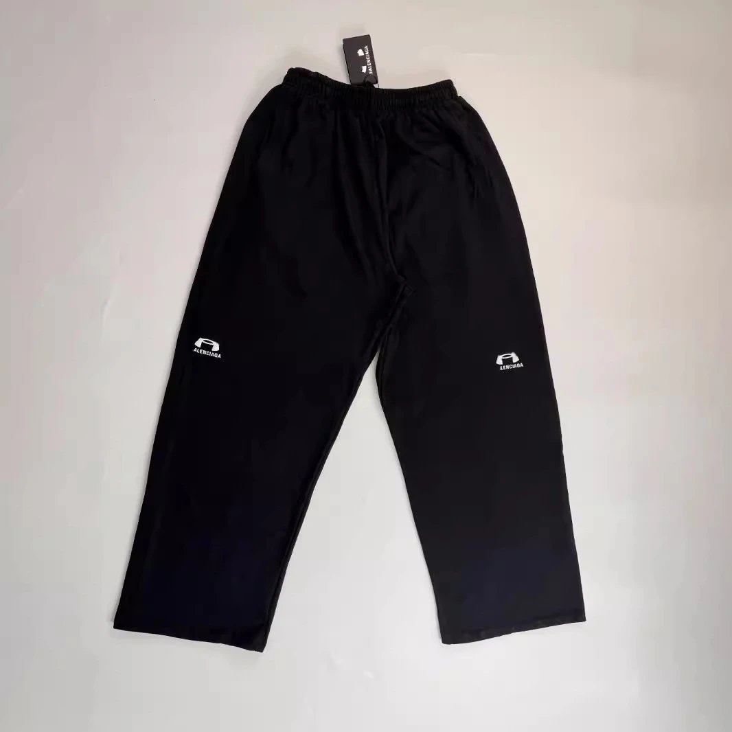 Balenciaga Sweatshirt photo 6