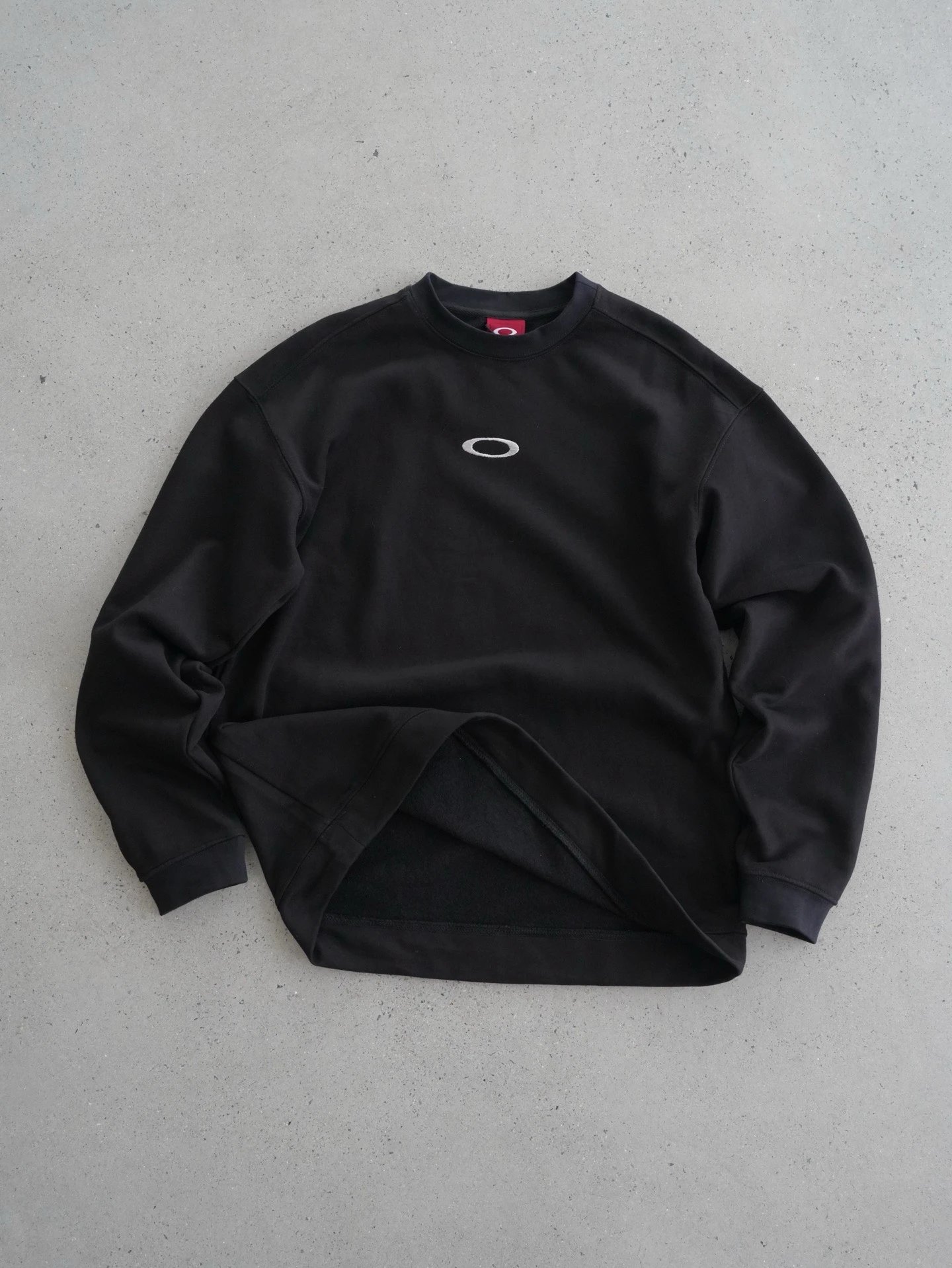 Embroidered Letter Crew Neck Sweatshirt photo 3