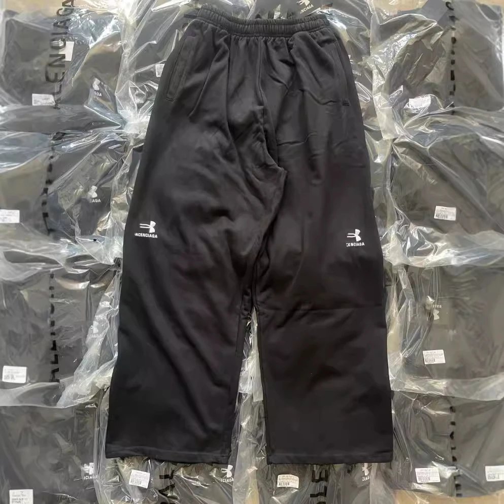 Balenciaga Sweatshirt photo 5