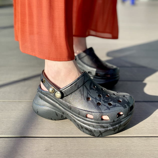 Crocs x Swarovski Collaboration Clogs photo 2