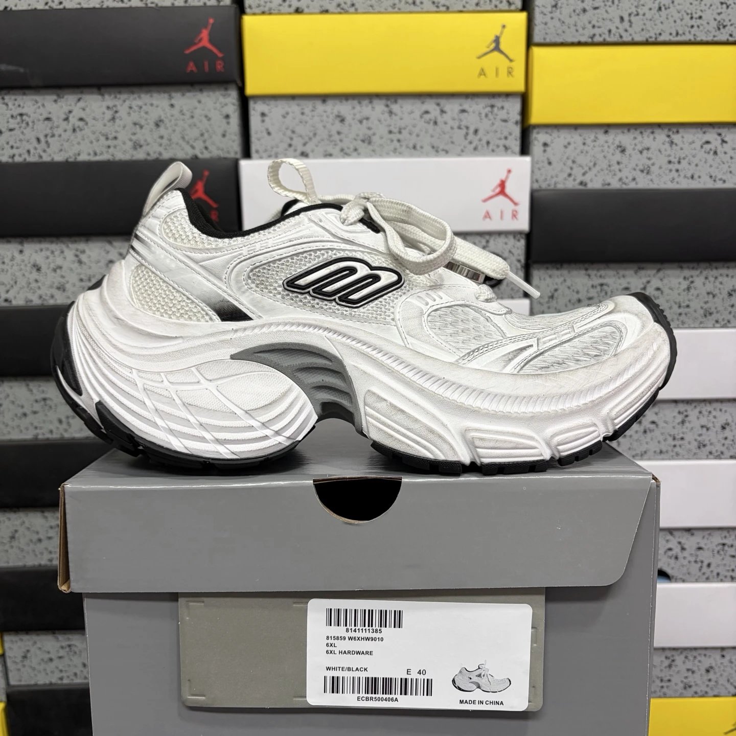 Maison Margiela MM6 Tabi Chunky Sneakers White / Black