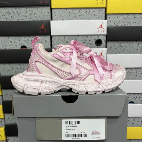 Nike x sacai VaporWaffle Pink Satin Bows Sneakers - 1