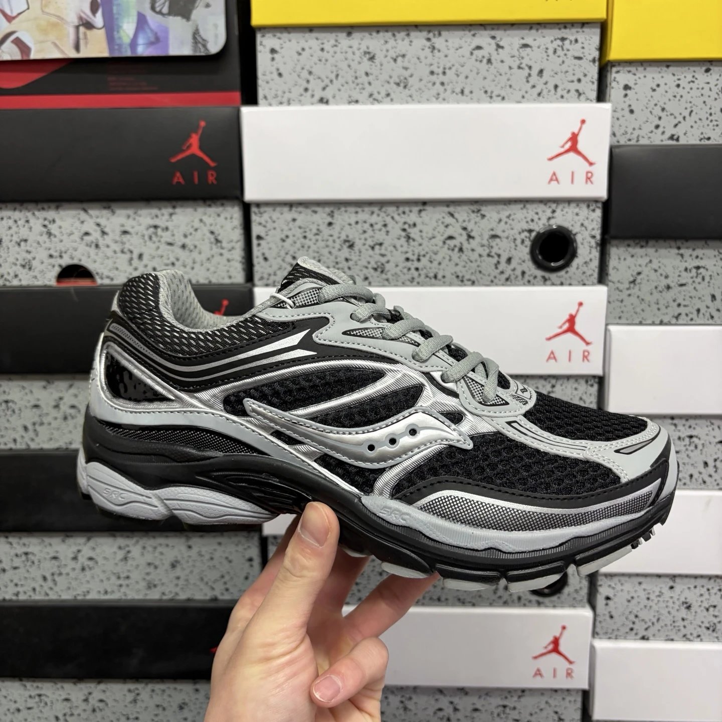S70739-13黑银 40-47
