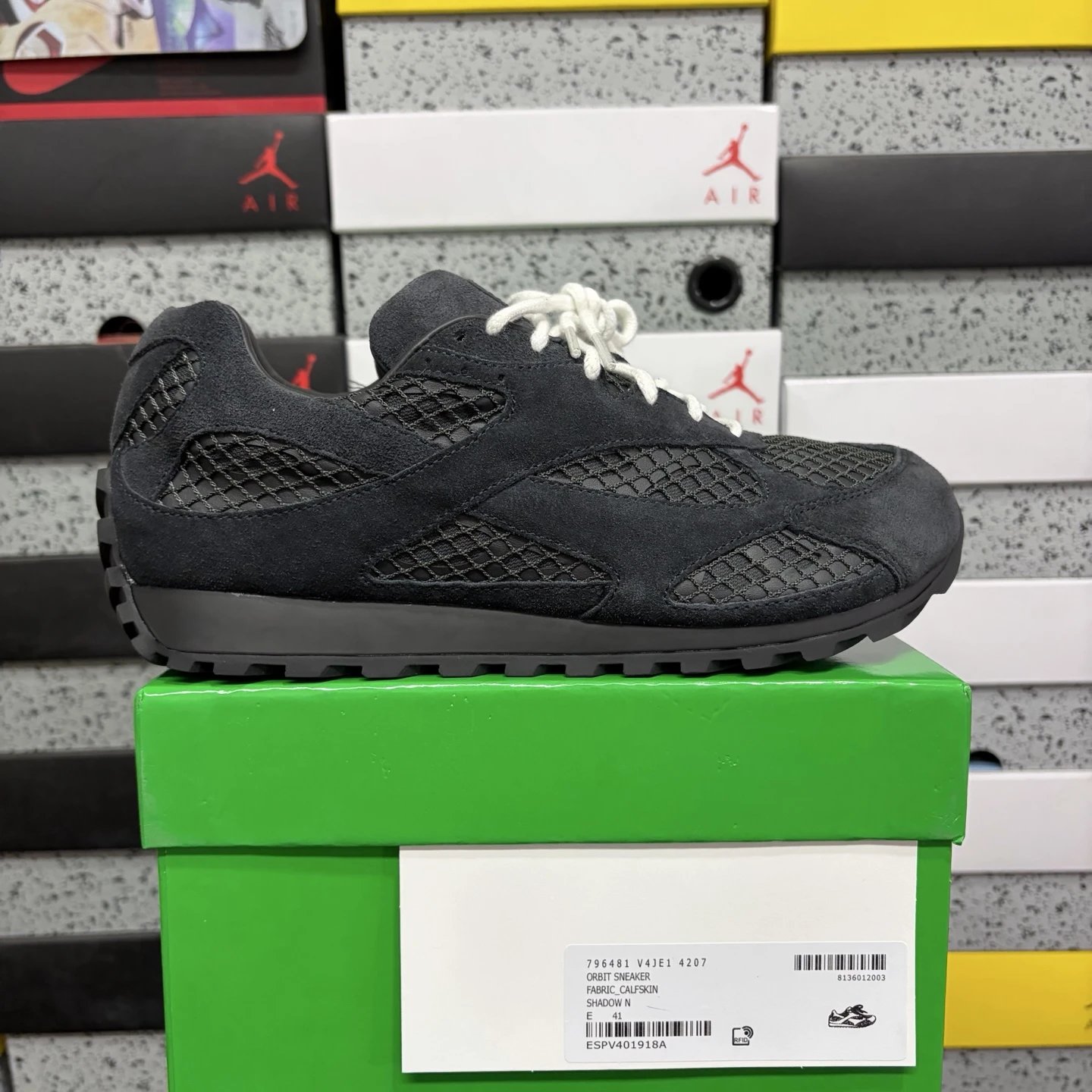 796481 V4JE1 4207 carbon black (35-47)