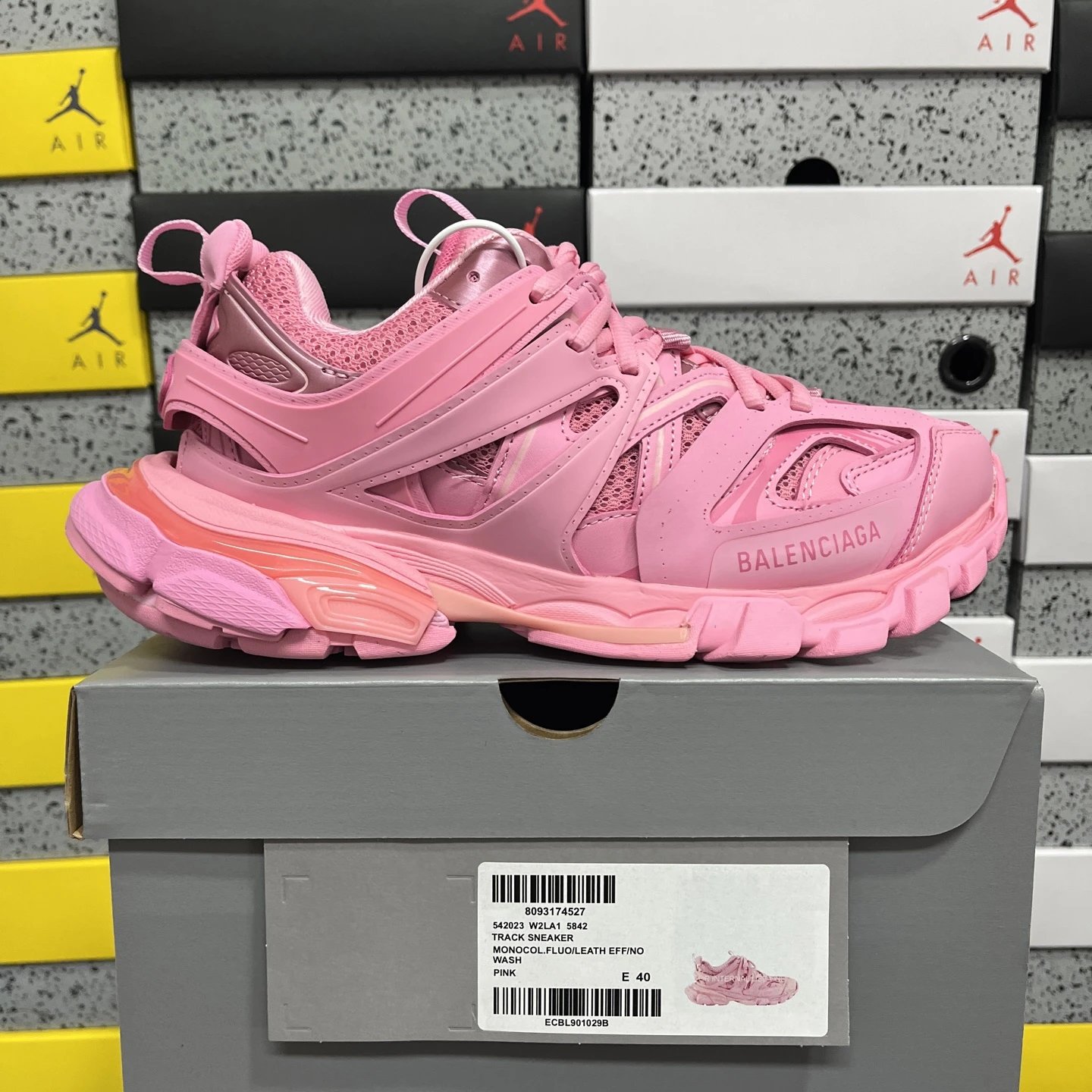 VG3.0 Pink 542436 W2LA1 5842