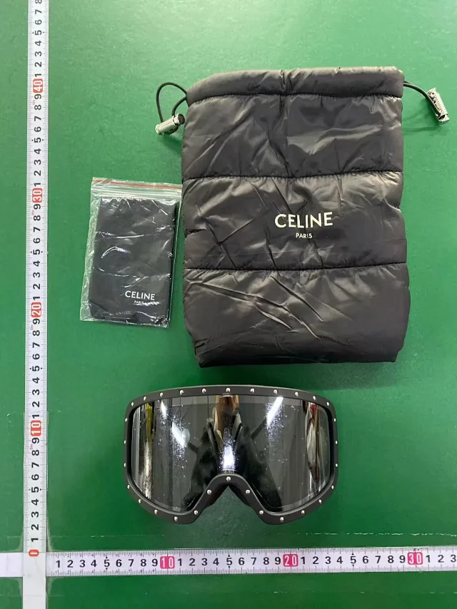 Balenciaga Eyewear Ski Goggles product detail image 9
