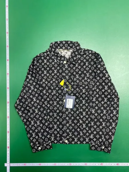 Louis Vuitton Monogram Embossed Black Denim Jacket and Jeans Set - 5