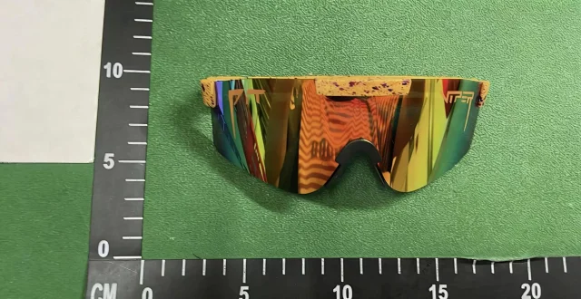 Balenciaga Eyewear Ski Goggles product detail image 14
