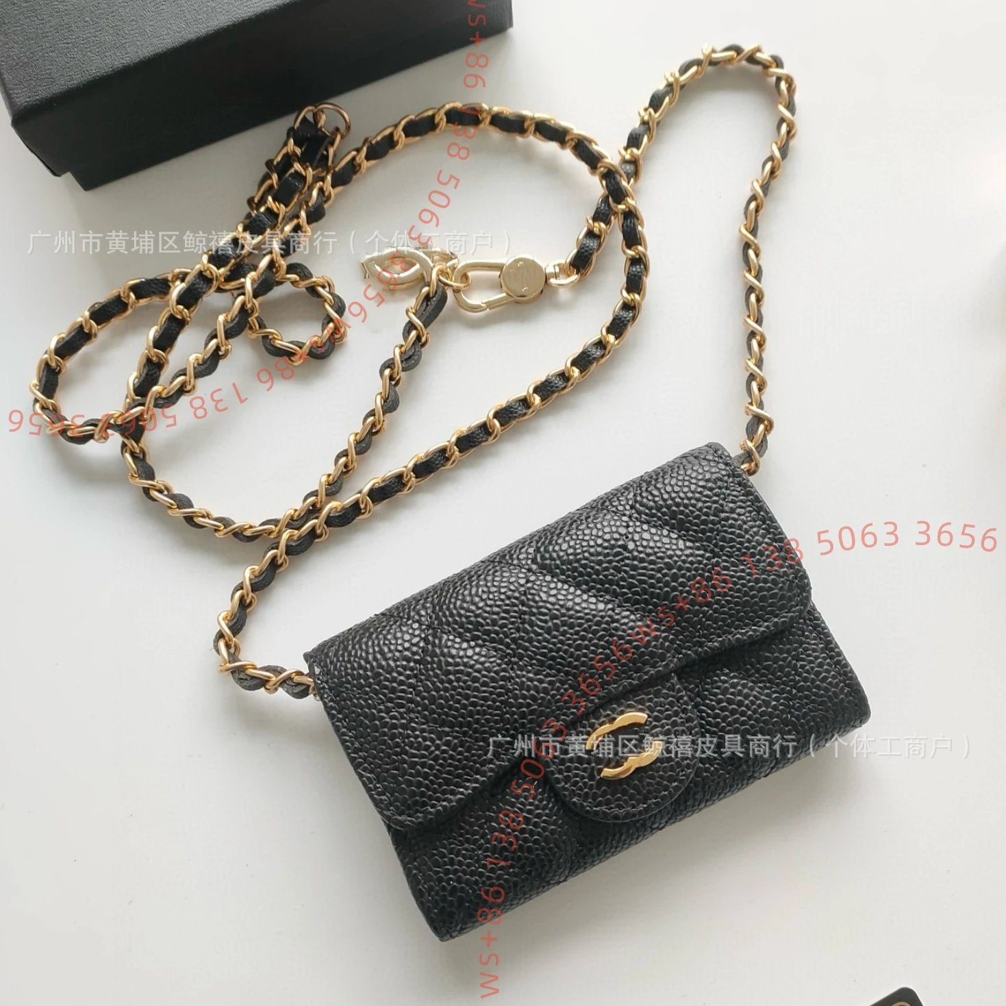 3 (Small size 11.3 * 7.5 * 2.1cm)