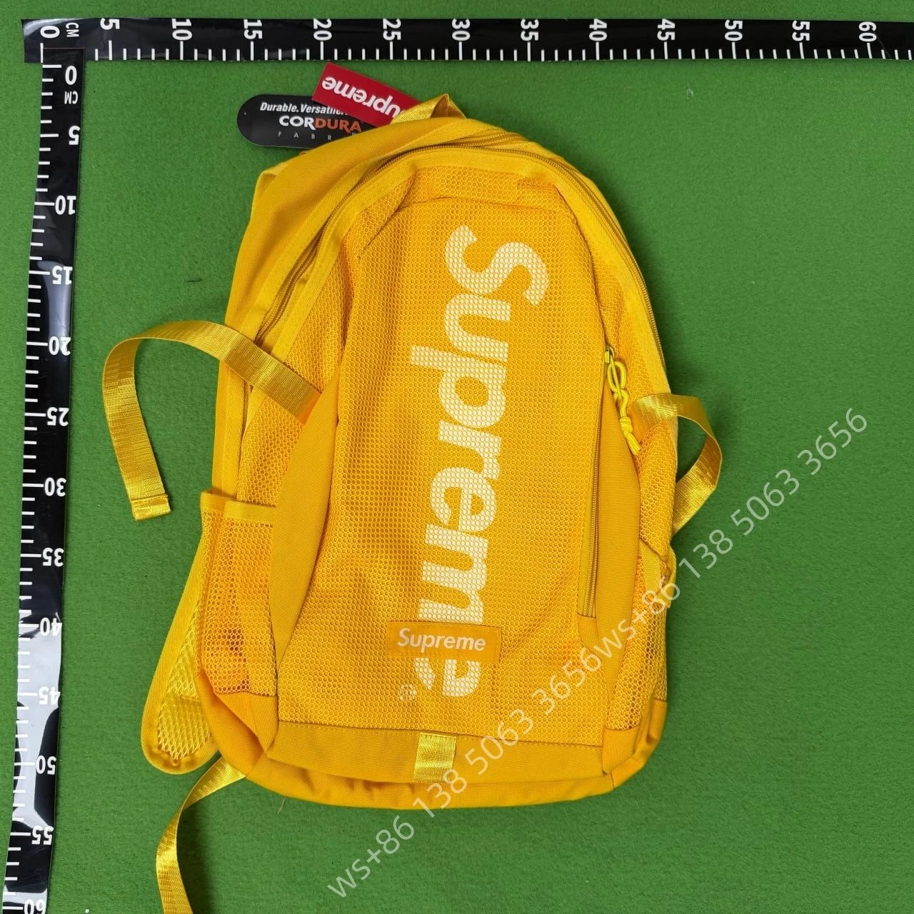 Supreme - Yellow
