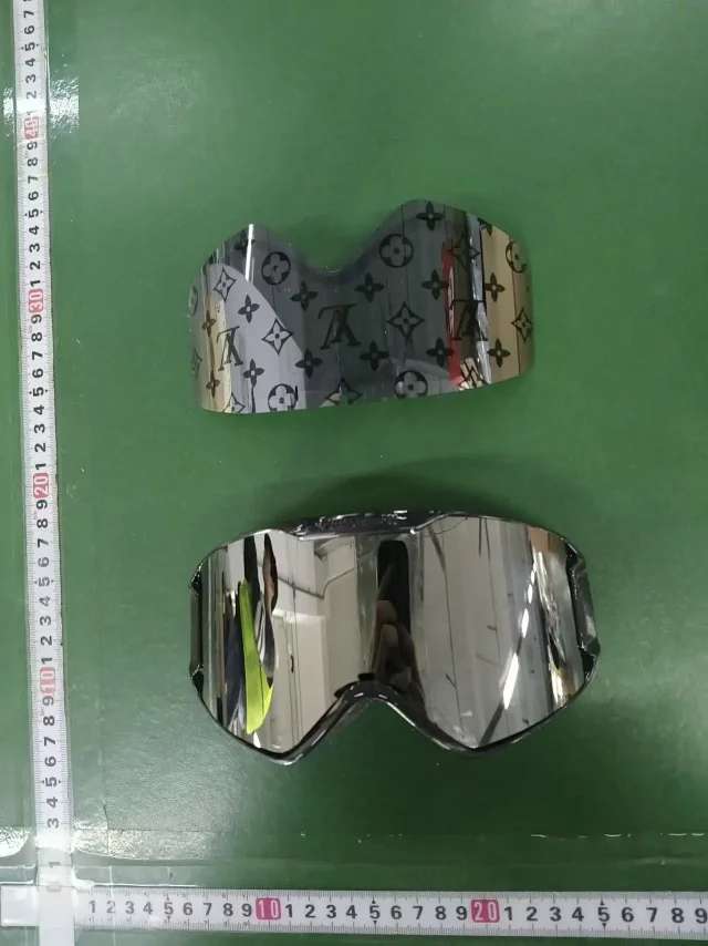 Balenciaga Eyewear Ski Goggles product detail image 10