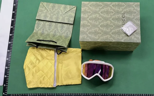 Balenciaga Eyewear Ski Goggles product detail image 8