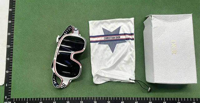 Balenciaga Eyewear Ski Goggles product detail image 7