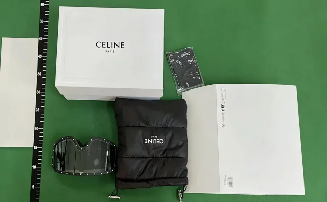Balenciaga Eyewear Ski Goggles product detail image 5