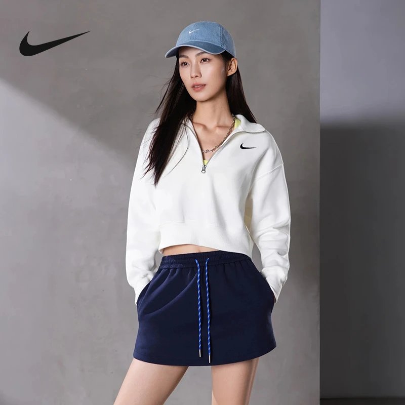 Nike Women's Winter Half-Zip Fleece Sweatshirt