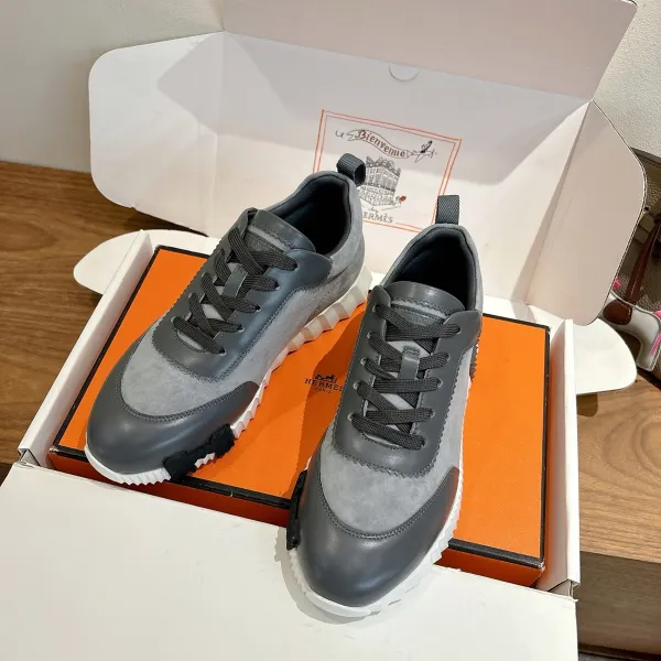 Hermès Stretch Sneakers photo 2