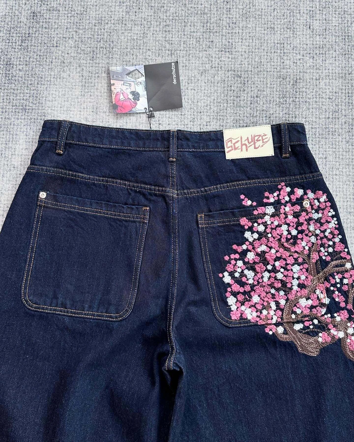 Classic Loose-Fitting Jeans photo 5