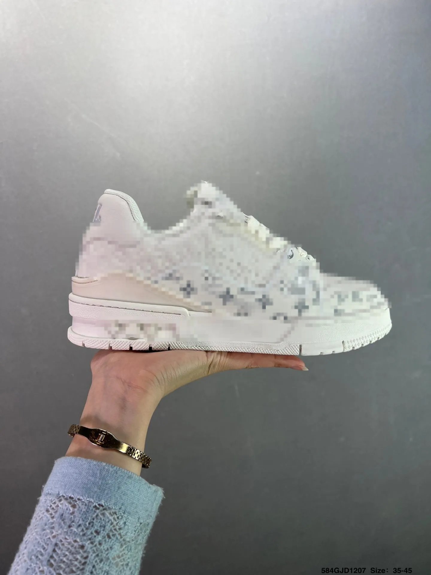 High-End Sports Couple Shoes with Thick Soles photo 7