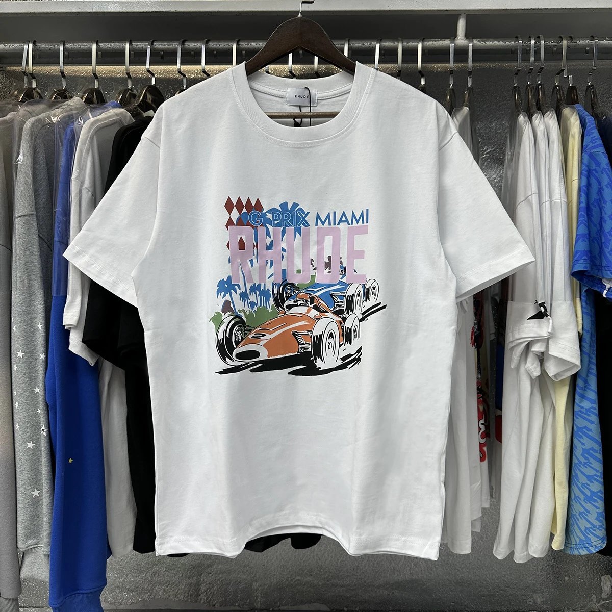 Round Neck Loose Short Sleeve T-Shirt photo 2