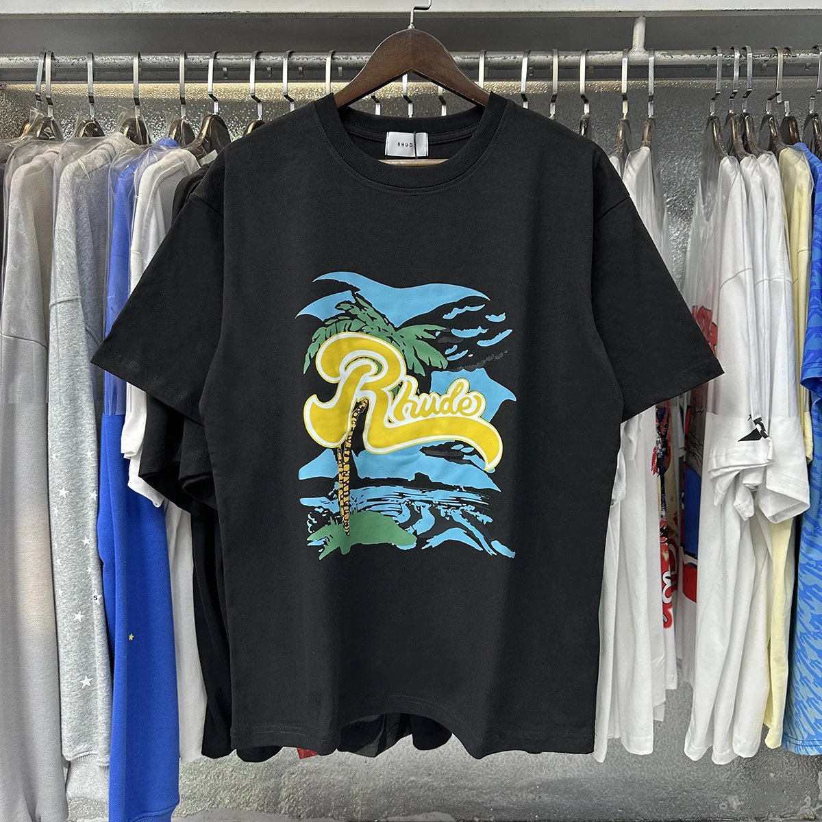 Round Neck Loose Short Sleeve T-Shirt photo 4