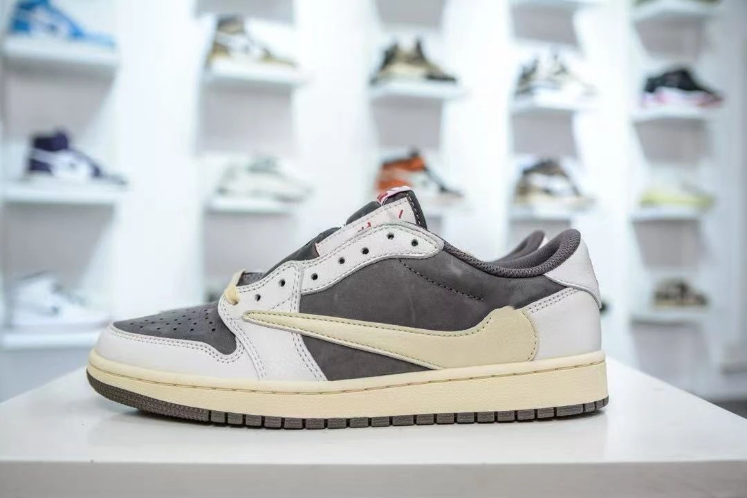 Black and Green Olive Couple Sneakers photo 5