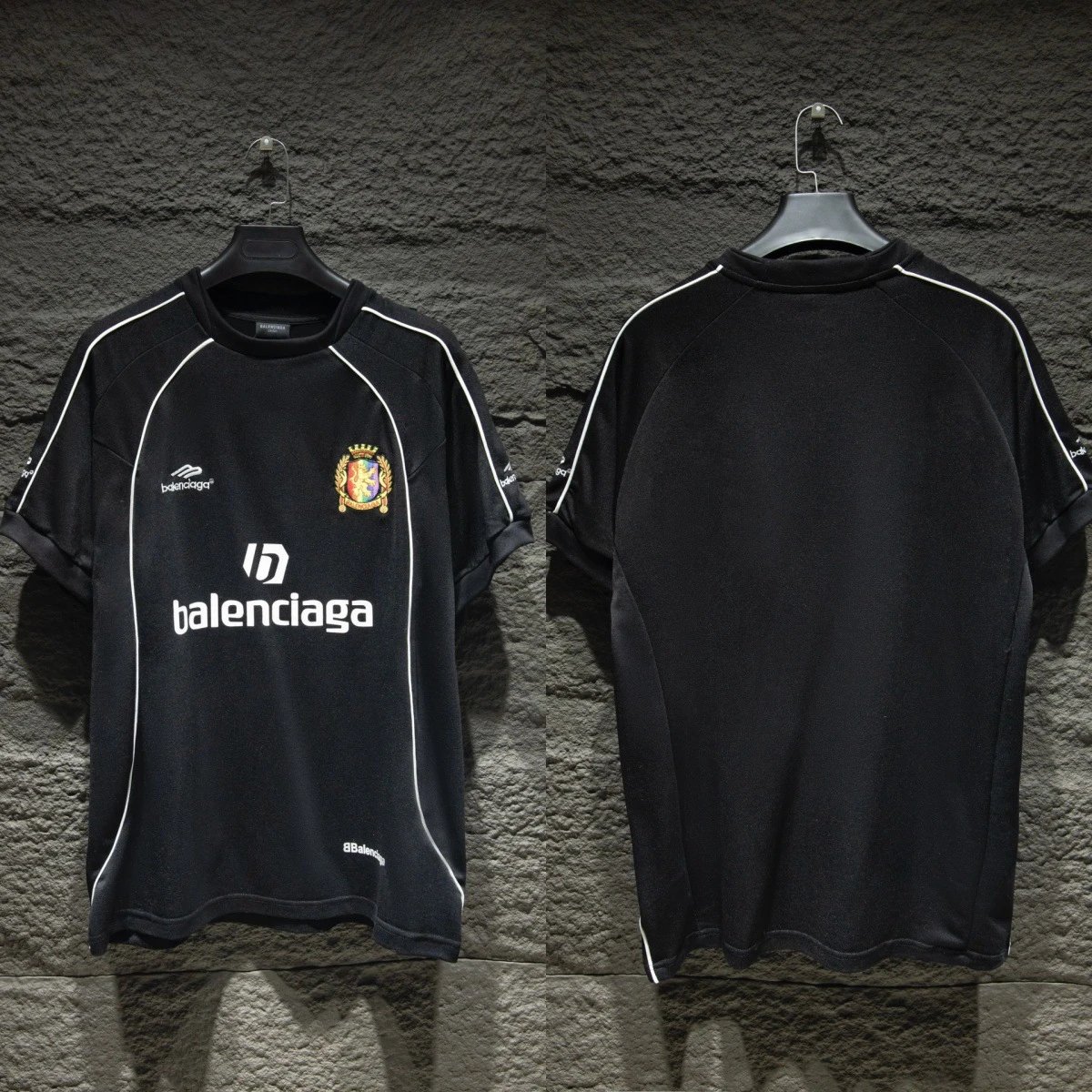 Letter Crew Neck T-Shirt photo 2