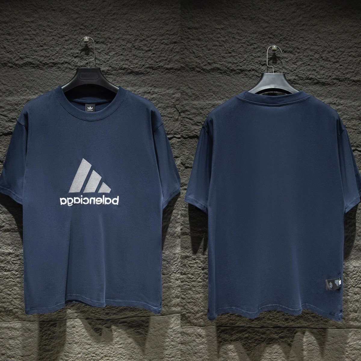 Letter Crew Neck T-Shirt photo 7