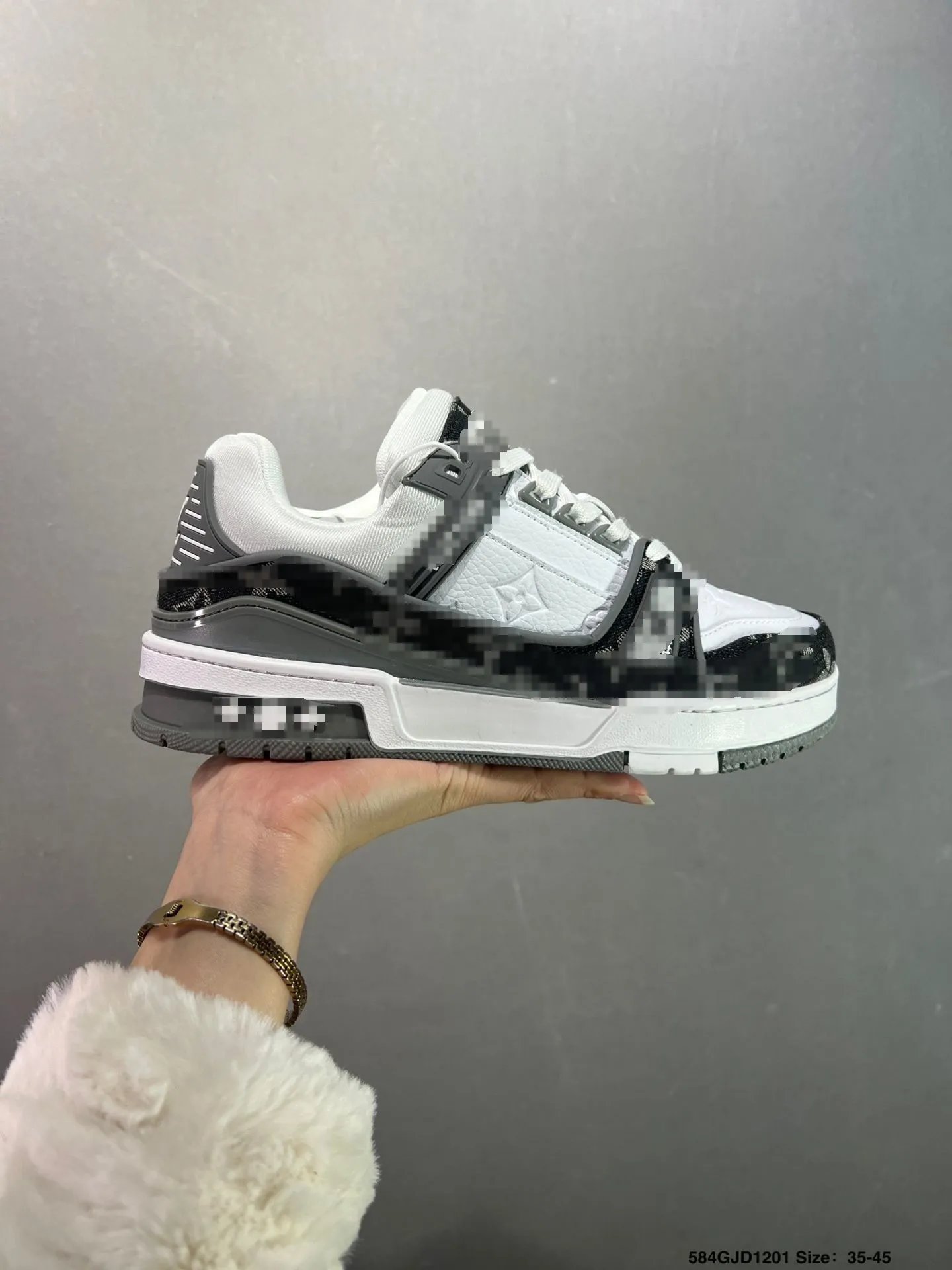 High-end LV Couple Thick Sole Sneakers