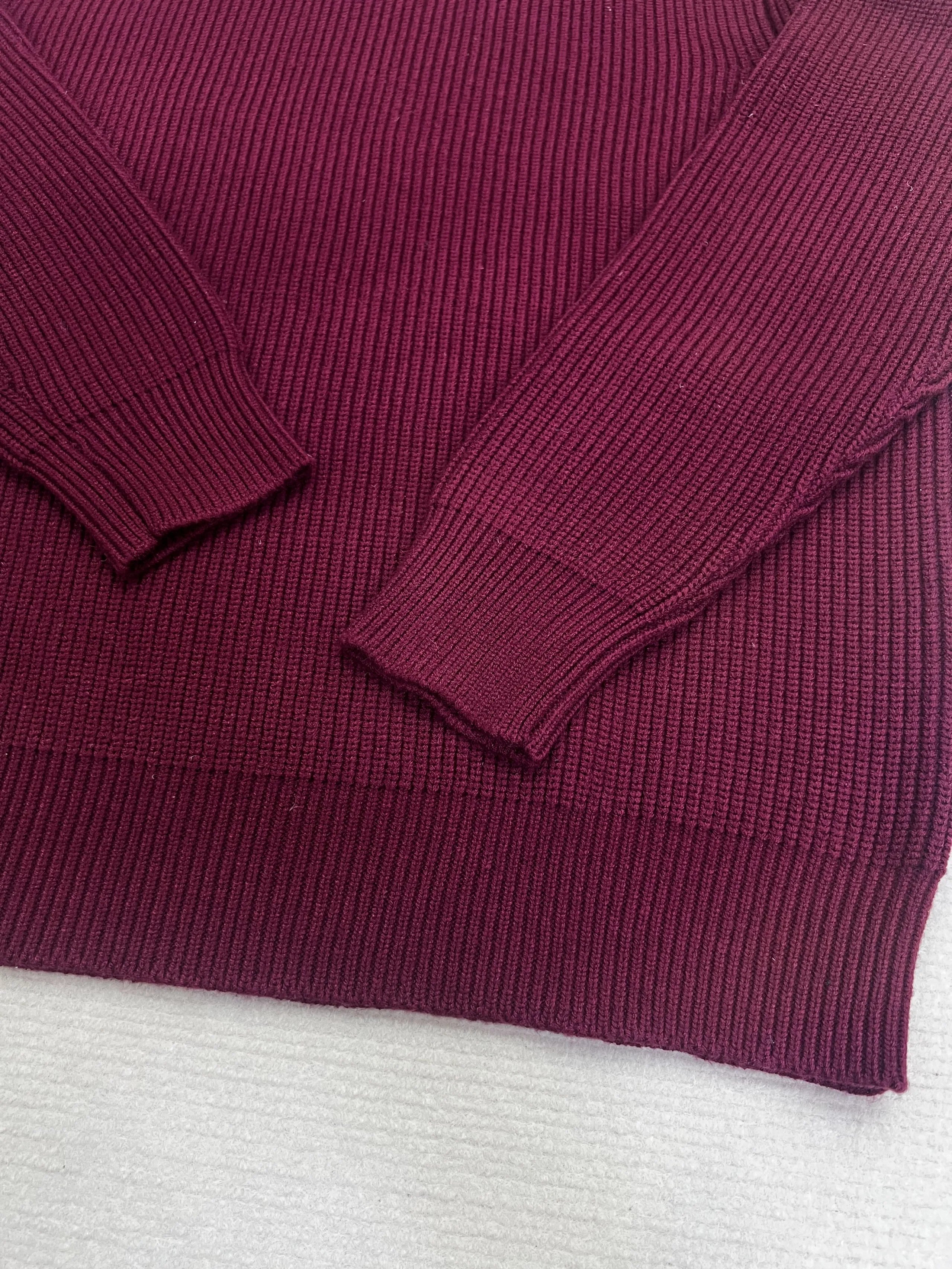 Red-Stitched Round Neck Pullover Sweater photo 7