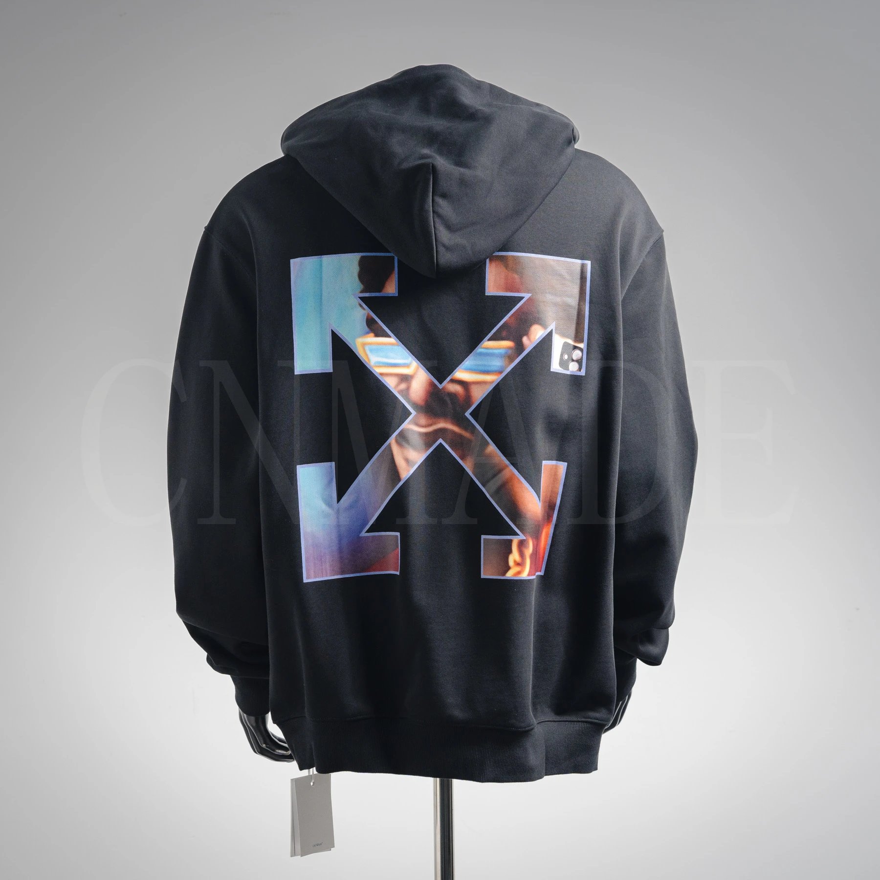 0FF白人像透叠箭头印花连帽