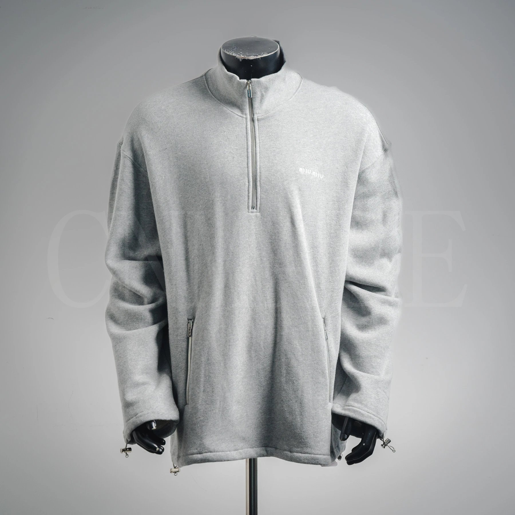 Miu2 字母抓绒半拉链羊绒高领卫衣